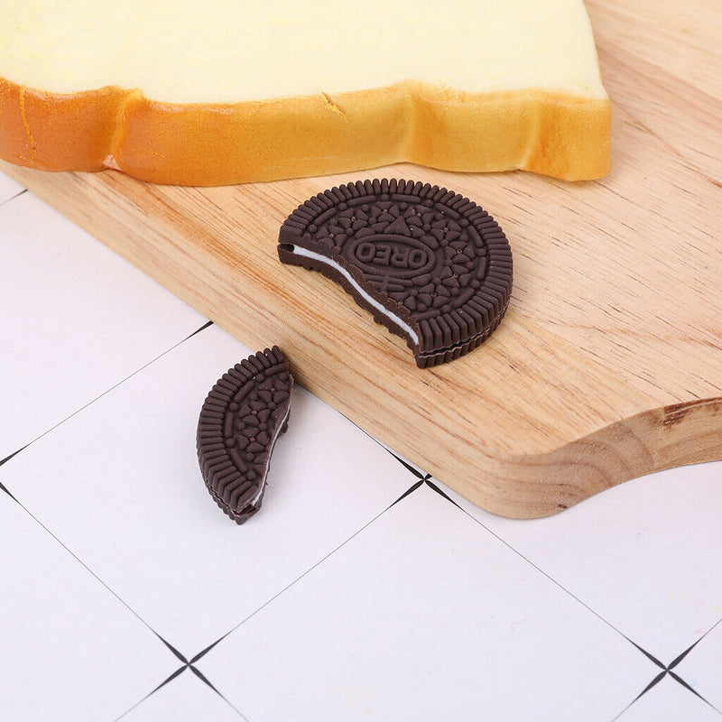 Magic Street Trick Close-Up Cookie OREO Biscuit Bitten And Restored Gimmick New