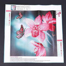 Diamond Embroidery Diamond Painting Butterflies in Love with Flowers Decor