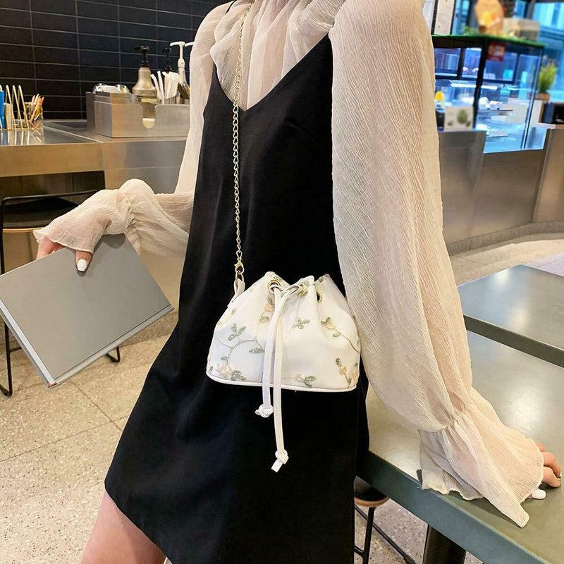 Lace Flower Print Shoulder Handbags Women Drawstring Crossbody Bags (White)