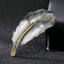 Natural Shell Feather Brooch Pin Shirt Collar Pin Banquet Women Jewelry Gifts Hn