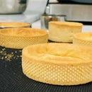 Circular Stainless Steel Porous Tart Ring Bottom Tower Pie Cake Mould Bakin K3J3