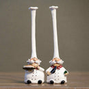 1 Pair of American Village Retro Top Hat Chef Plastic Decoration Creative K X9R6