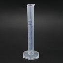 10 ml Transparent plastic graduated tube. U6F8