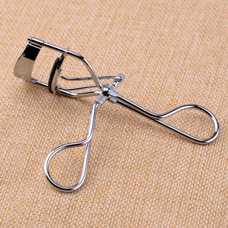 Cosmetic Accessory Eyelash Curler with Two Refill Replace Pad