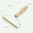 Manual Clothes Cleaning Fuzz Shaver Lint Remover with a Portable Fuzz Remover