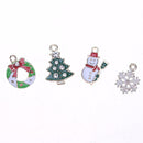 8pcs Christmas Series Charms Pendant DIY Crafts Jewelry Hair Accessories(1)