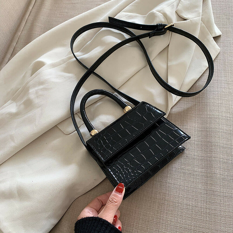 Alligator Pattern Leather Crossbody Handbag Women  Shoulder Totes (Black)