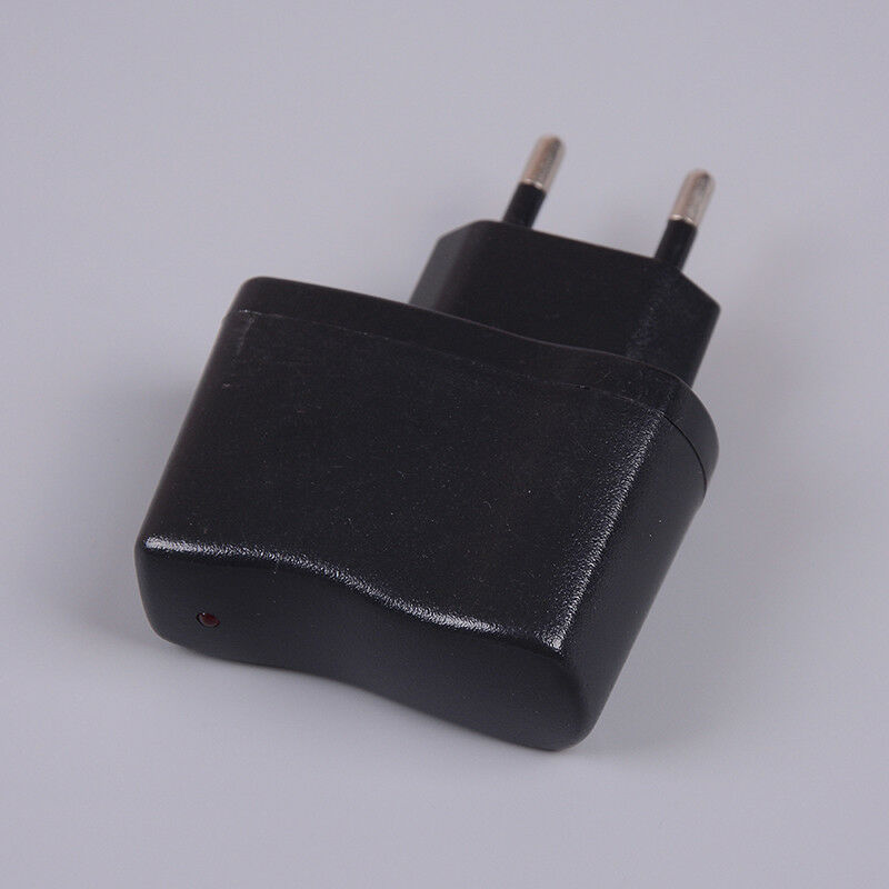 EU europe plug usb charger AC power ot8g supply wall adapter 5V 500ma M&O