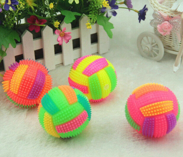 1x Kids Pets Toys LED Light Up Volleyball Flashing Bouncing Hedgehog Ball 6.5cm*