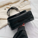Retro Crossbody Handbag Women Leather Chain Shoulder Messenger Bag (Black) A
