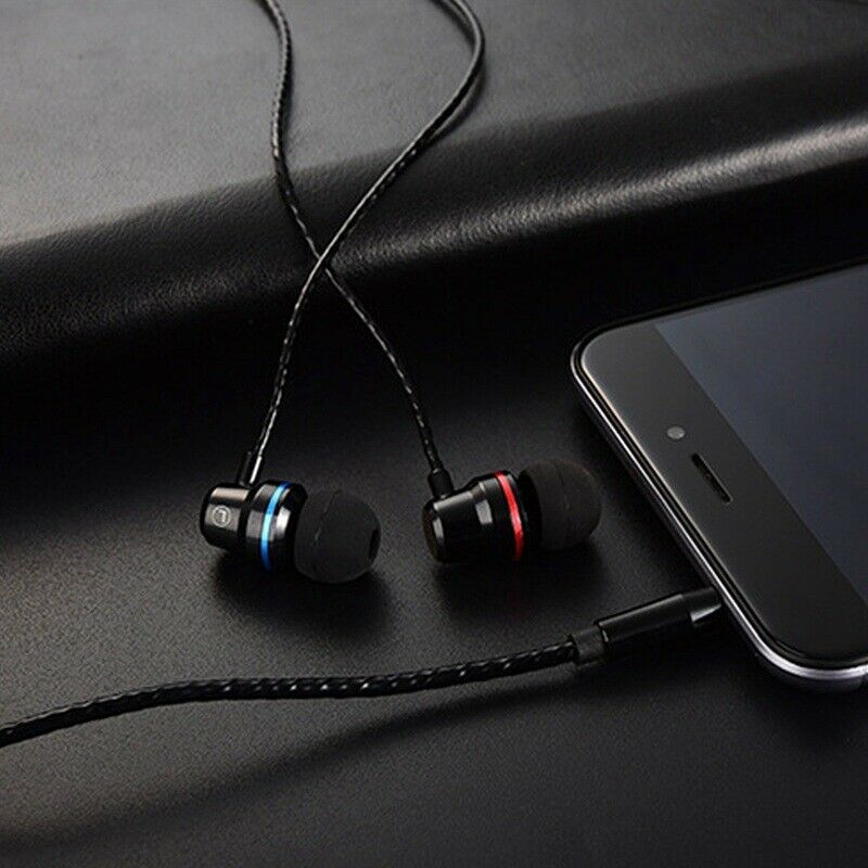 latest In-Ear Earphones computer bass mobile phone universal metal wire mag Y3Y8