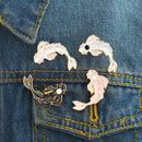 2Pcs Yin-Yang Fish Brooch Badges Enamel Pin Black White Pink Carp Koi Brooc N9B1