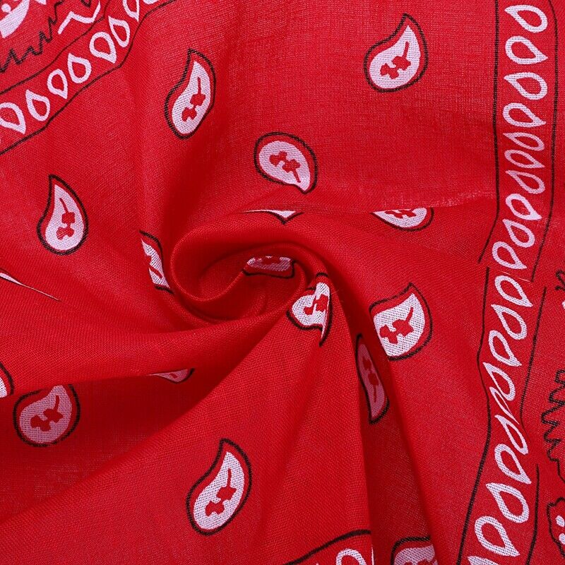 Red bandana scarf with square black white paisley pattern on both sides (Re T5Y2
