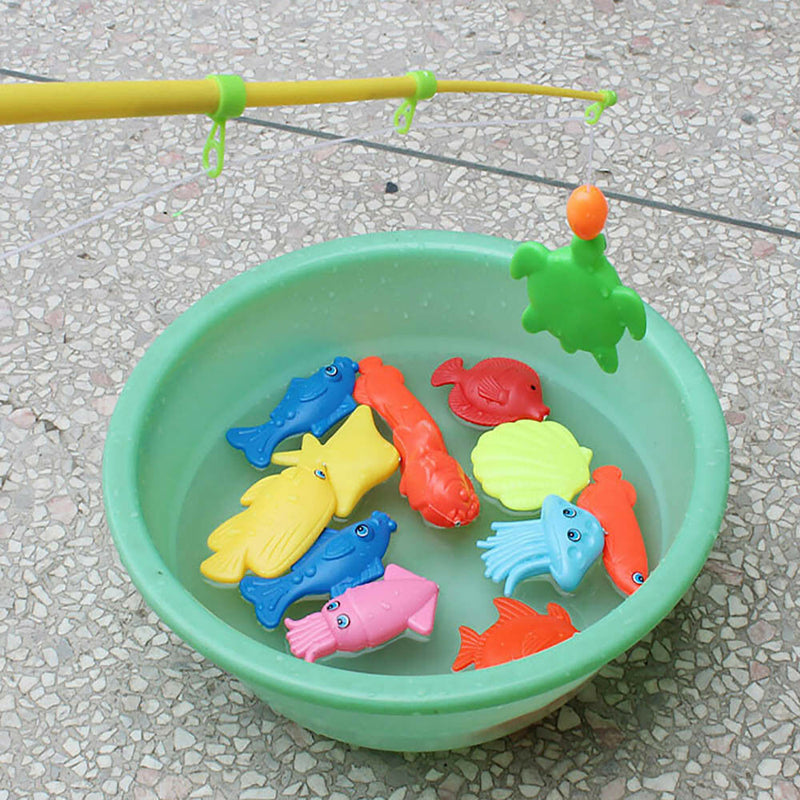 10Pcs/Pack Plastic Floating Fish Bath Pool Animal Figures Party Kids Toys Gift