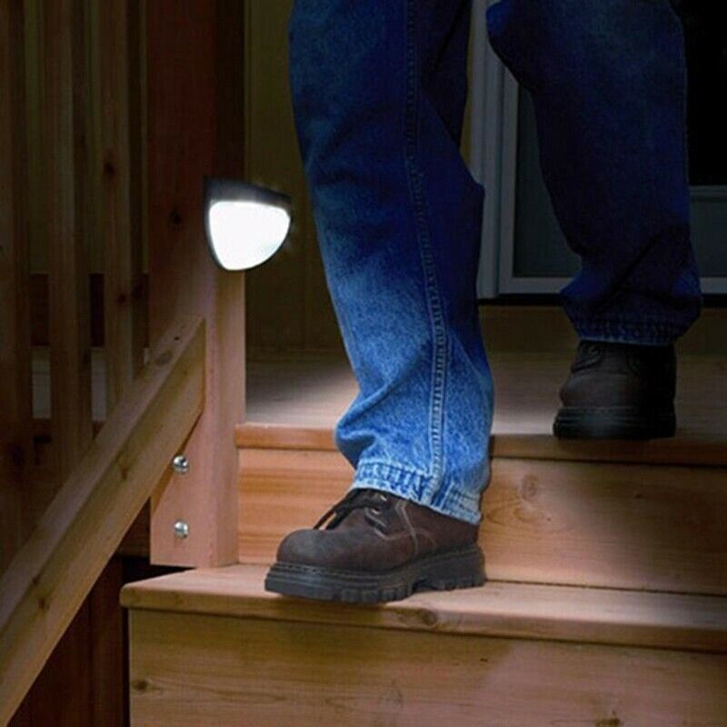 2018Waterproof 6 LED Solar Power Light Sensor Wall Light Outdoor Garden Fen