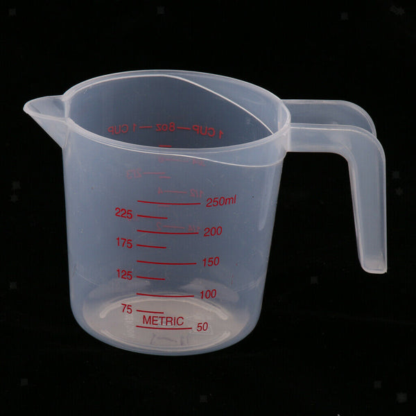 Plastic Angled Measuring Cup with Scales for Small to Large Birds Milk Feeding
