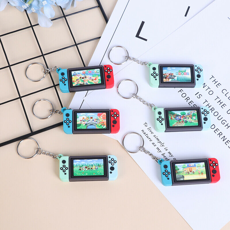 2020 New Game Cartoon Keychain Car Keyring Charm Bag Pendant Fashion Key Cha Hn