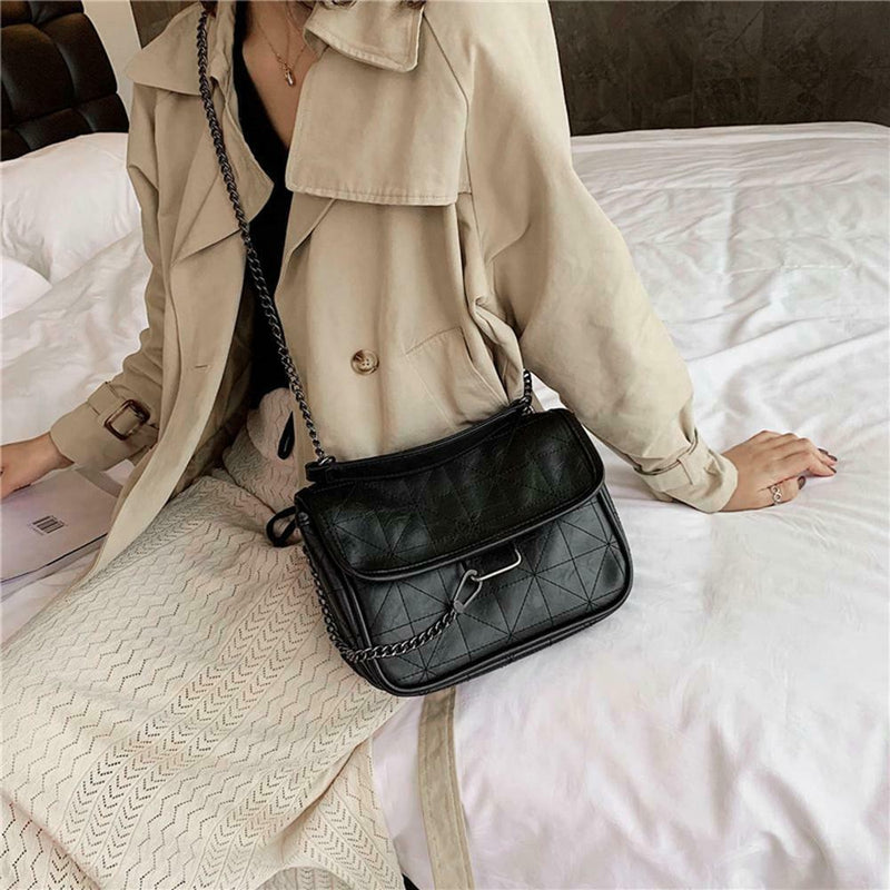 Retro Crossbody Handbag Women Leather Chain Shoulder Messenger Bag (Black) A