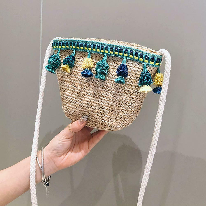 Women Tassel Shoulder Bags Straw Messenger Crossbody Beach Handbags (Green) A