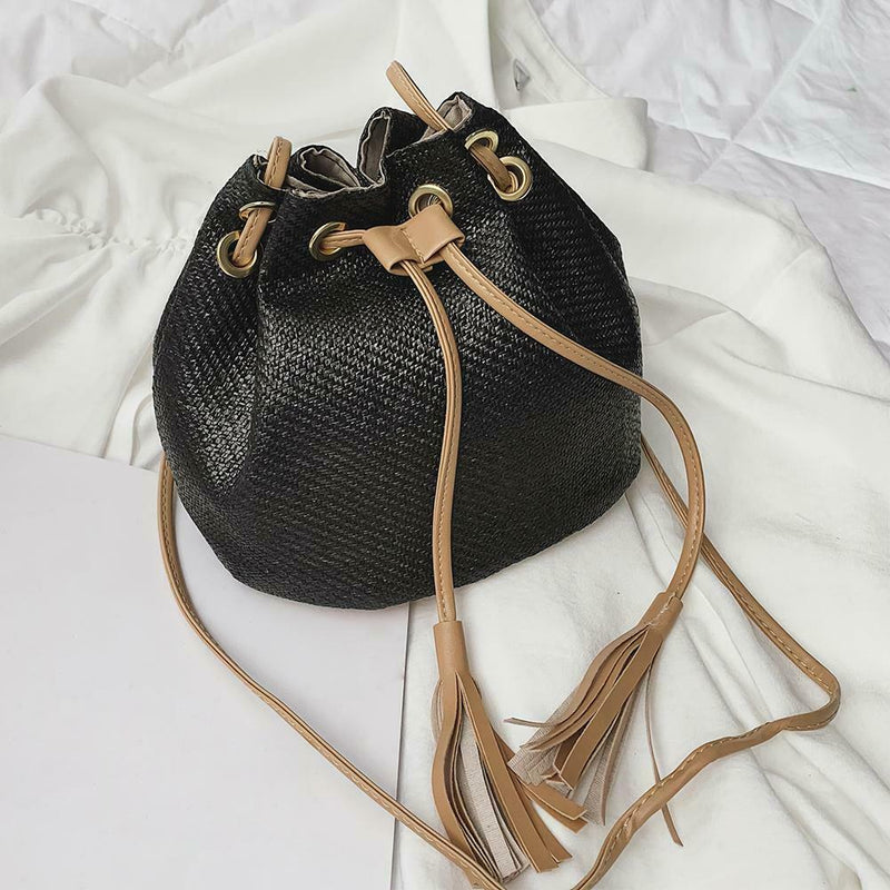 Straw Tassel Bucket Sling Shoulder Bags Women Messenger Handbags (Black)