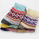 1 Pair Womens Thicken Warm Socks Boho Winter Mid High Socks Random Color Re Z8G1