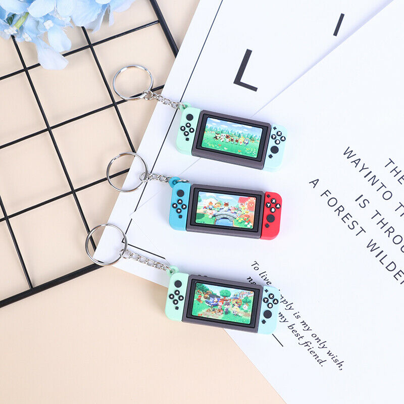 2020 New Game Cartoon Keychain Car Keyring Charm Bag Pendant Fashion Key Cha Hn