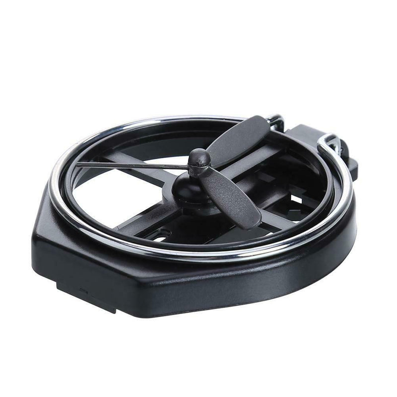 Car out of the car in the car drinks racks with the outlet water cup holder