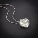 Hollow Heart Pendant Necklace Luminous Clavicle Chain Jewelry Gift (Green) A