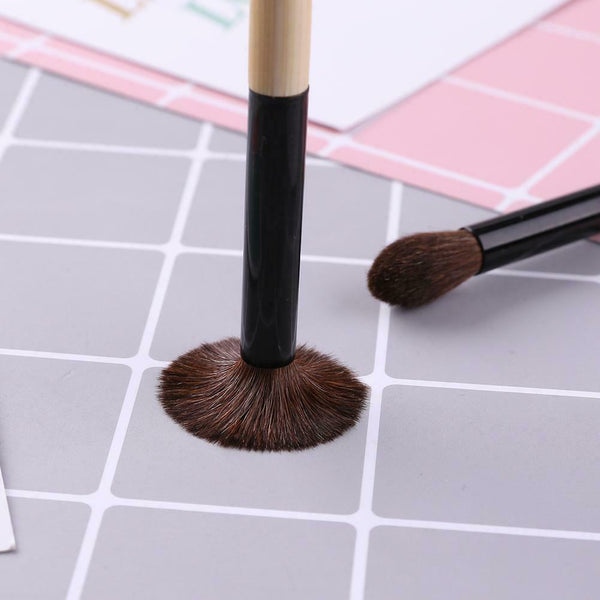 Face Beauty Makeup Brushes Bamboo Handle Eyeshadow Powder Foundation Brush Tool