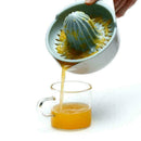 Portable Citrus Lemon Orange Squeezer Juicer Hand Manual Press O4R5 Supp Ki M8B4