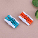 2pcs Pompom Maker Fluff Ball Bobble Weaver Needle Craft Yarn(random color)