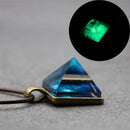 Pyramid Natural Luminous Beauty Pendant Fantasy Luminous Star Necklace SE
