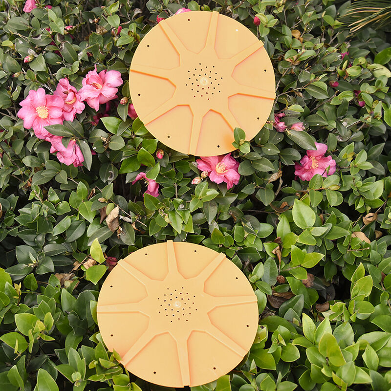 1 X Beekeeping beehive 8 WAY BEE ESCAPES Yellow