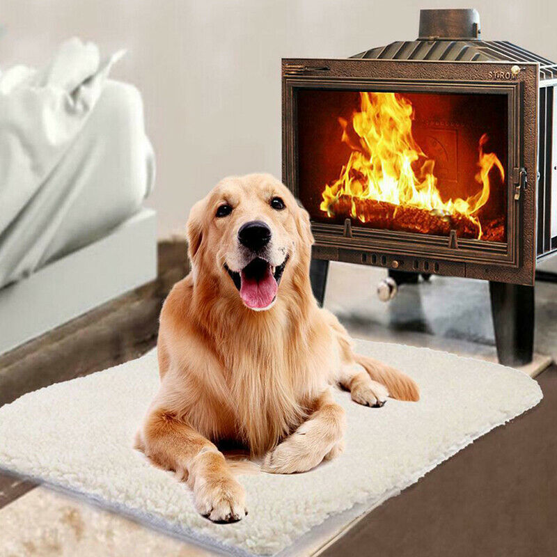 Pet self heat preservation pad does not use electricity / can be cleanedAT3C
