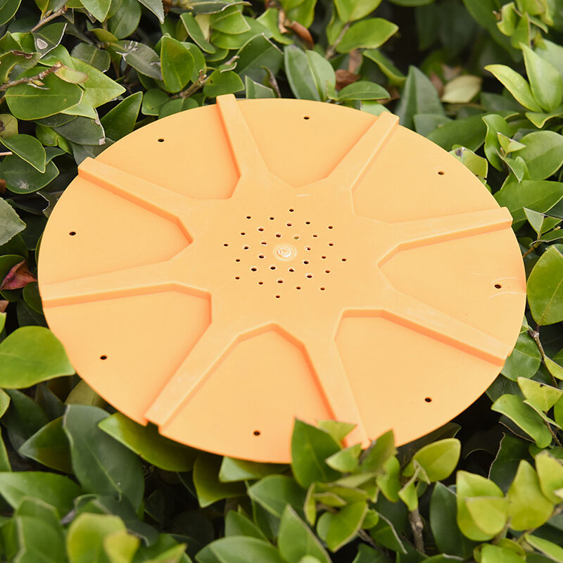 1 X Beekeeping beehive 8 WAY BEE ESCAPES Yellow