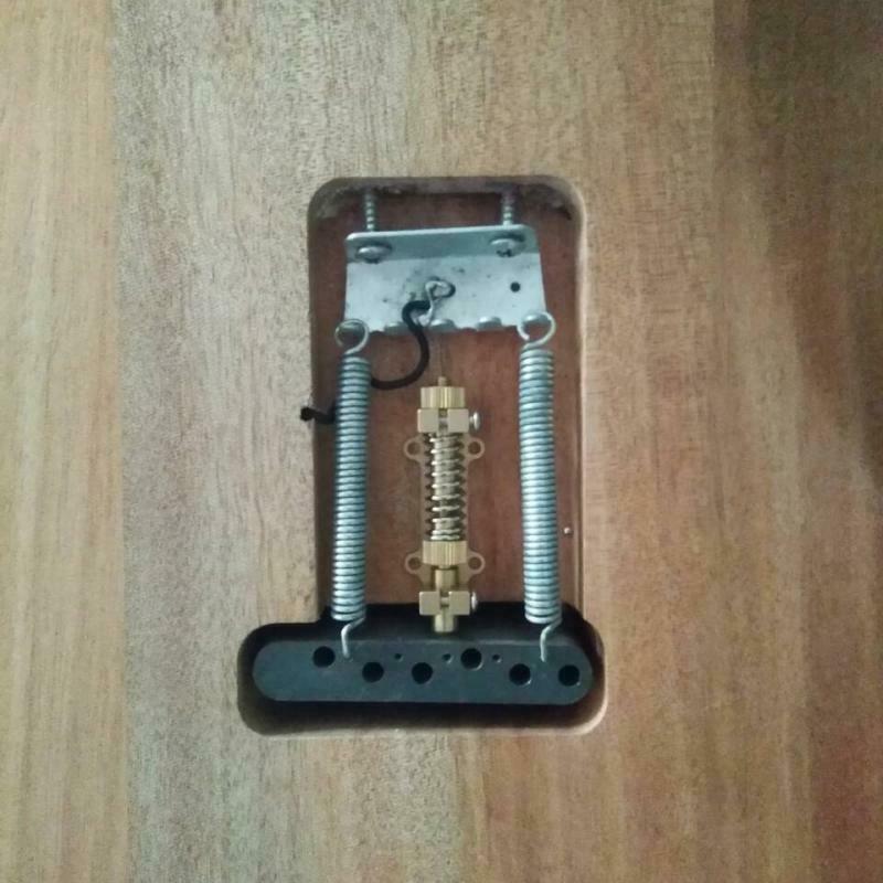 Trem-Setter Tremsetter Set Guitar Tremolo Stabilizer Stopper