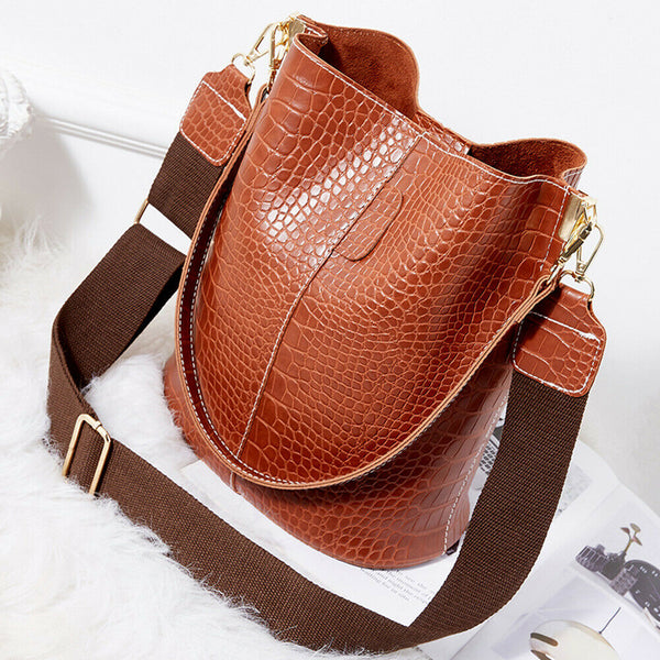 Crocodile Leather Women Shoulder Bag Messenger Bucket Handbag (Light Brown)