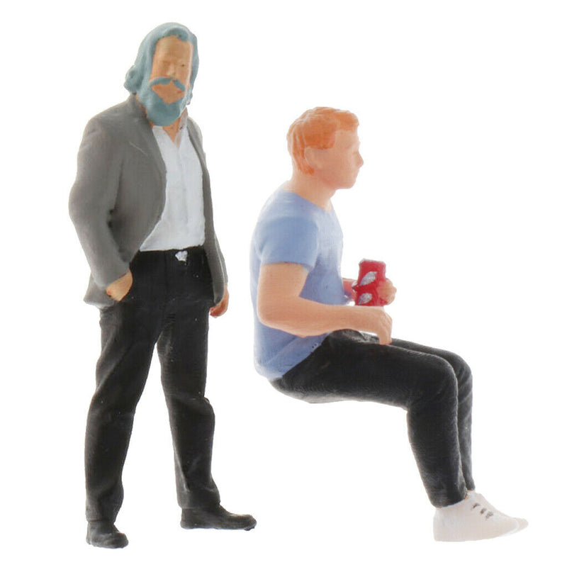 2Pcs 1/64 Mini Street Scenes People Street Park Garden Layout Diorama Decor