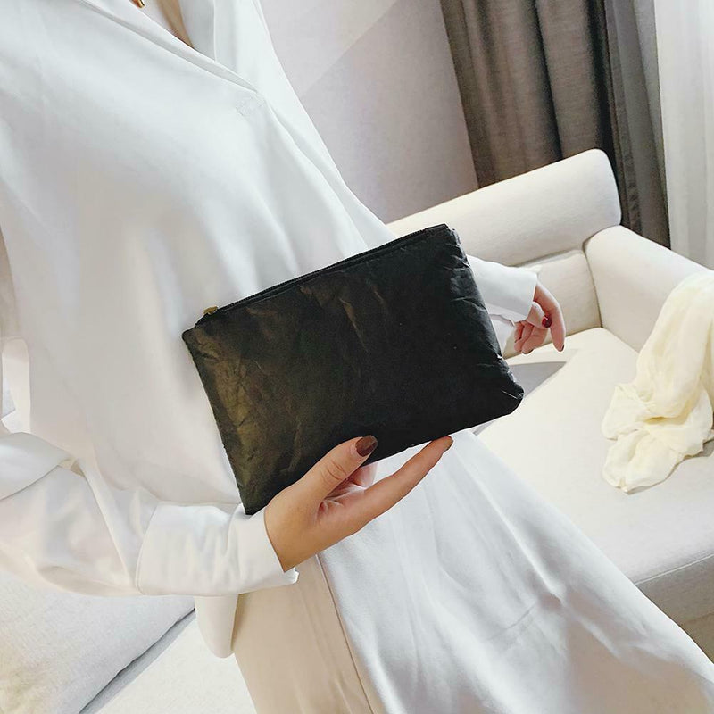 Retro Eco-Friendly Female Solid Color Clutch Women Tide Makeup Bags (Black) A