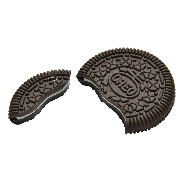 1Pcs Biscuit Bitten Restored Gimmick Cookie Close-Up Magic Street Magic Trick ME