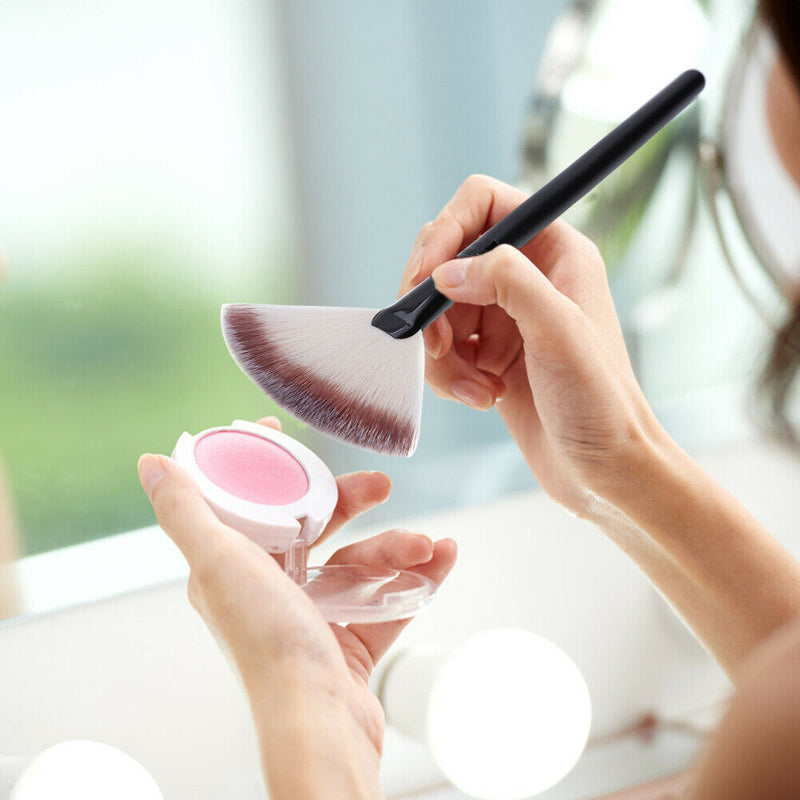 Fan Shape Face Makeup Brush Foundation Base Cheek Blush Powder Pen (Brown) A