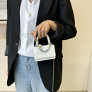 Alligator PU Crossbody Bag Women Daisy Chain Mini Shoulder Handbag (White)