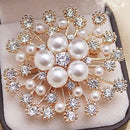 Fashion Women Large Brooches Lady Snowflake Imitation Pearls Rhinestones Cr