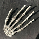 New Plastic Skeleton Hand Haunted House Scary Props Halloween Theme Party Decor