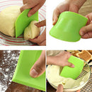 2 Pcs Dough Scraper Bowl Scraper Kitchen Supplies Baking Tools Cutter BreadB Ew