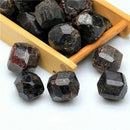 Natural Garnet Rough Stone Large Particle Raw Material Mineral Sample Fish