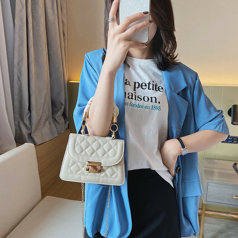 Lattice Pattern Shoulder Bags Women PU Pleated Chain Small Handbag (Beige)