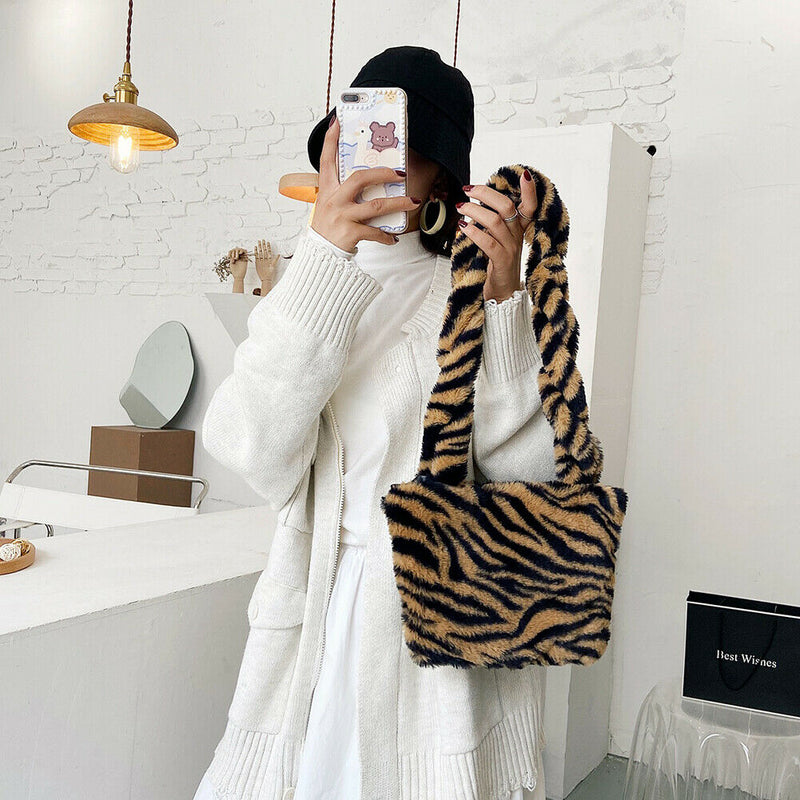 Plush Shoulder Bag Women Winter Fashion Animal Pattern Handbags (Yellow)