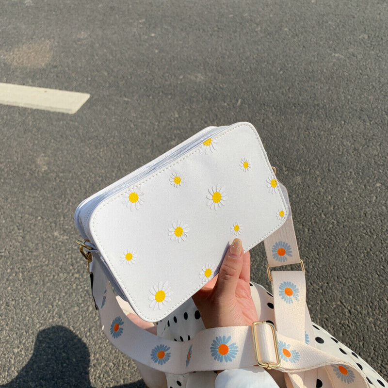 Small Fresh Leather Shoulder Bags Women Girls Floral Messenger Bags (White) A
