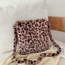 Leopard Crossbody Handbag Women Plush Retro Shoulder Messenger Bag (Pink)